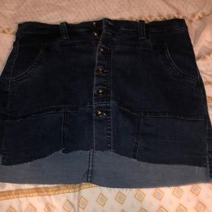 Union Bay Dark Demin Skirt